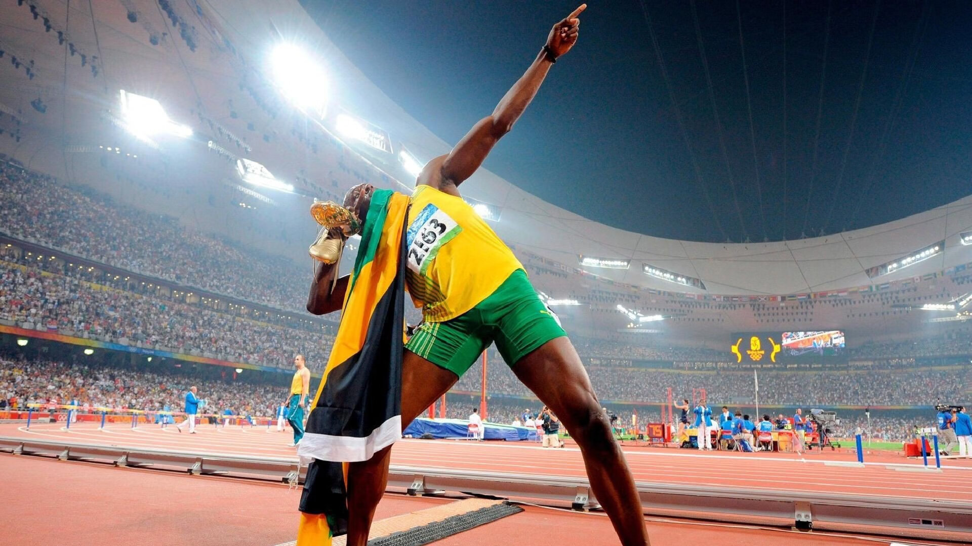 三位选手的成长课：怎样在电竞残酷时代活下来